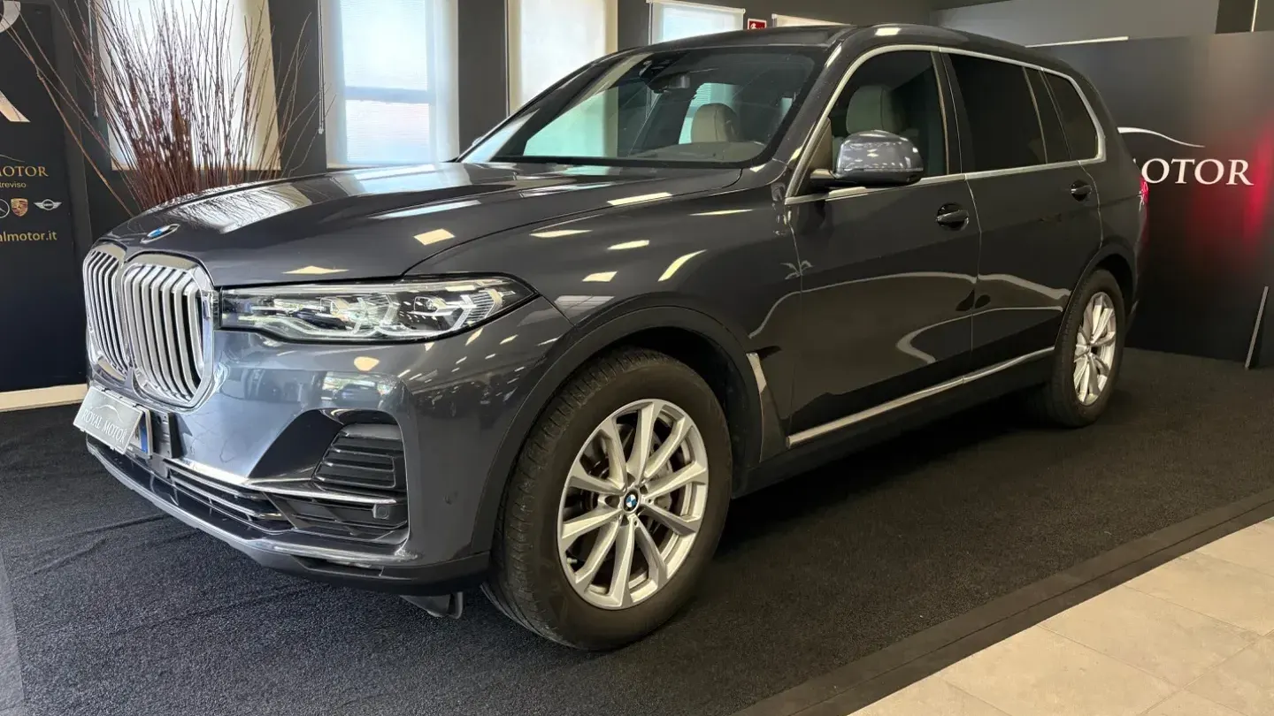 BMW X7 xDrive40d 48V TV POSTERIORI