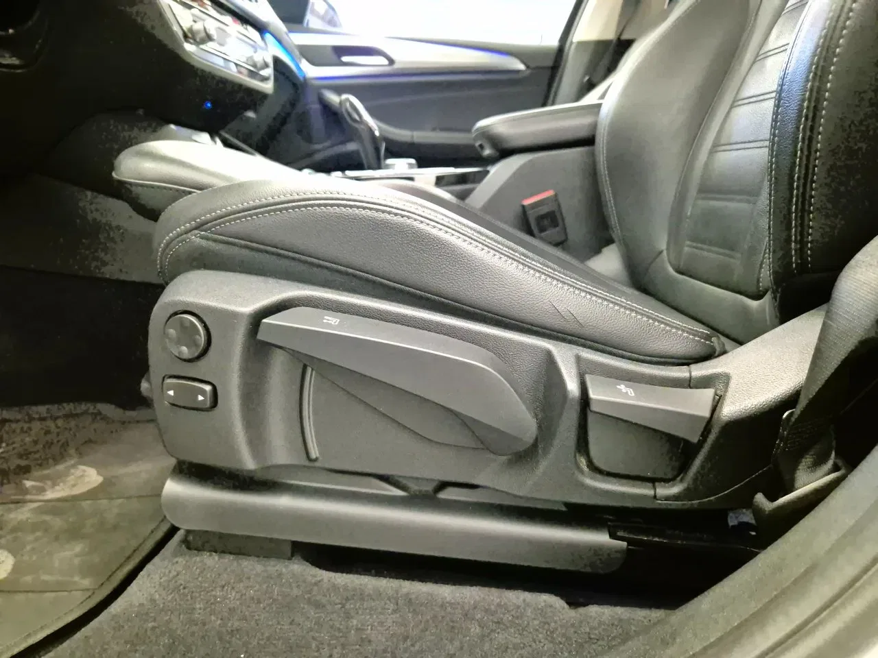 BMW X3 xdrive20d xLine 190cv - Cruise/Lim - Cam foto 29