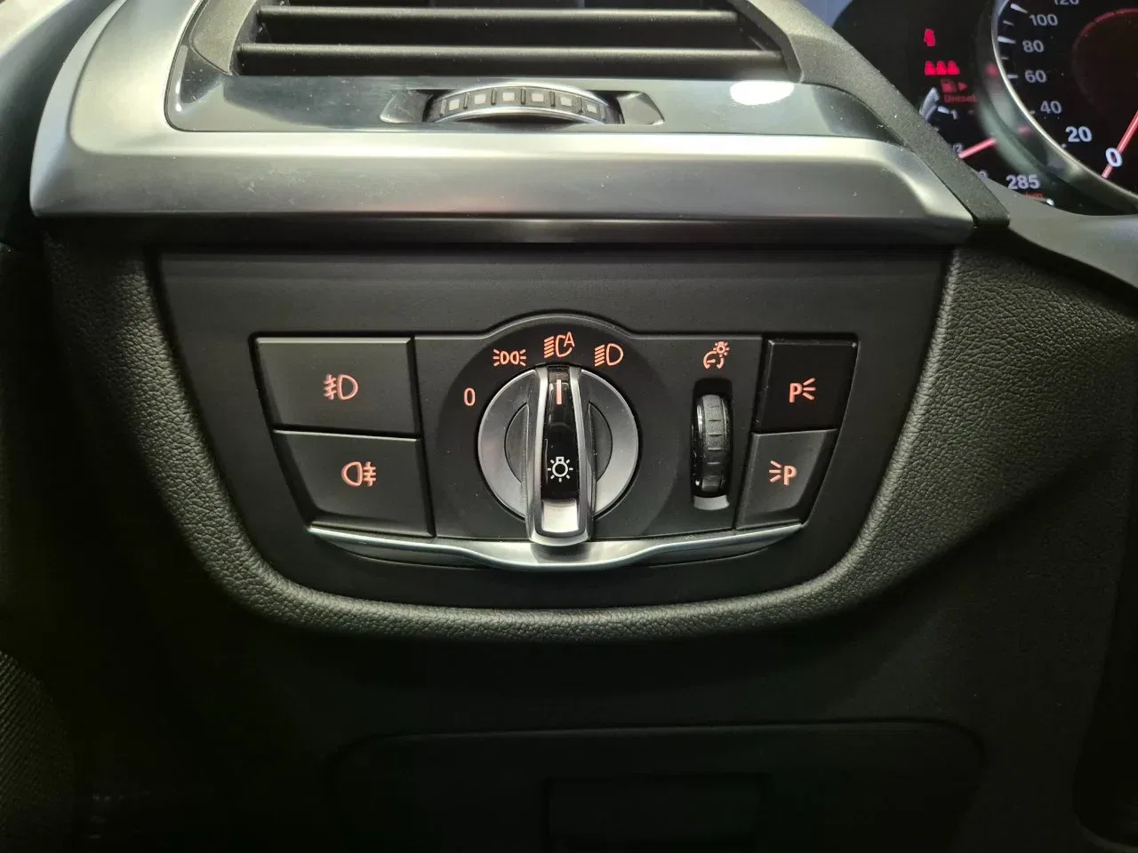 BMW X3 xdrive20d xLine 190cv - Cruise/Lim - Cam foto 31