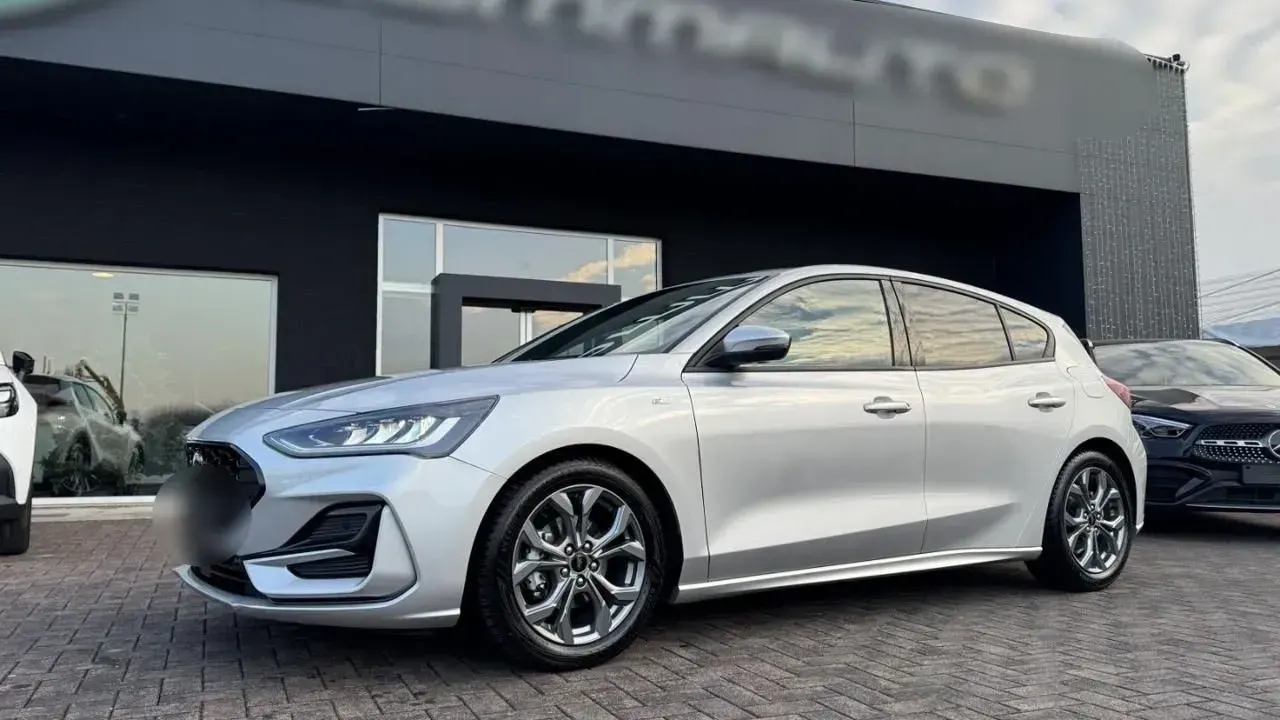 Ford Focus 1.5 EcoBlue 115 CV automatico 5p. ST-Line