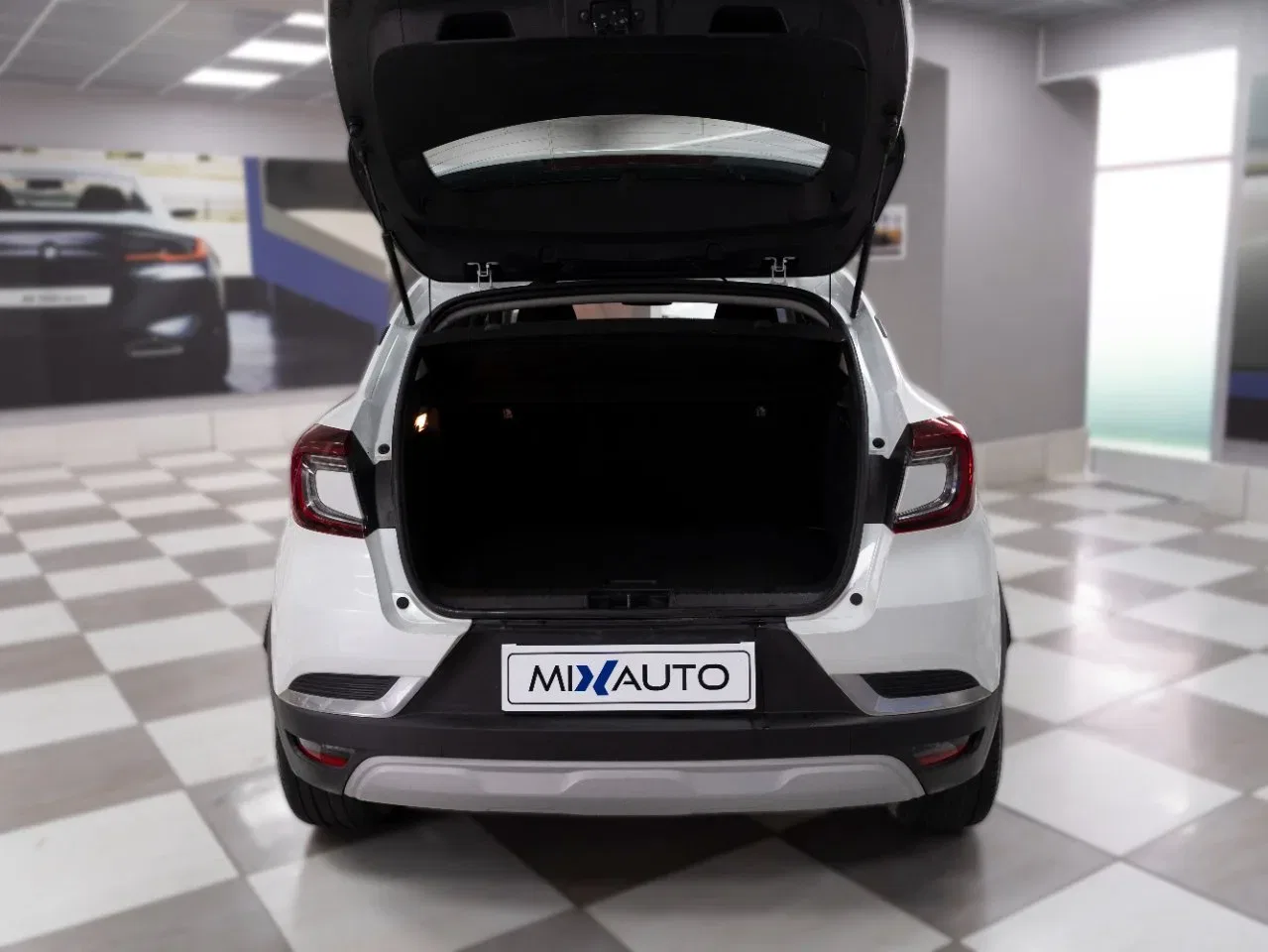 Renault Captur 1.6 E-Tech Full Hybrid Equilibre 145CV Auto foto 7