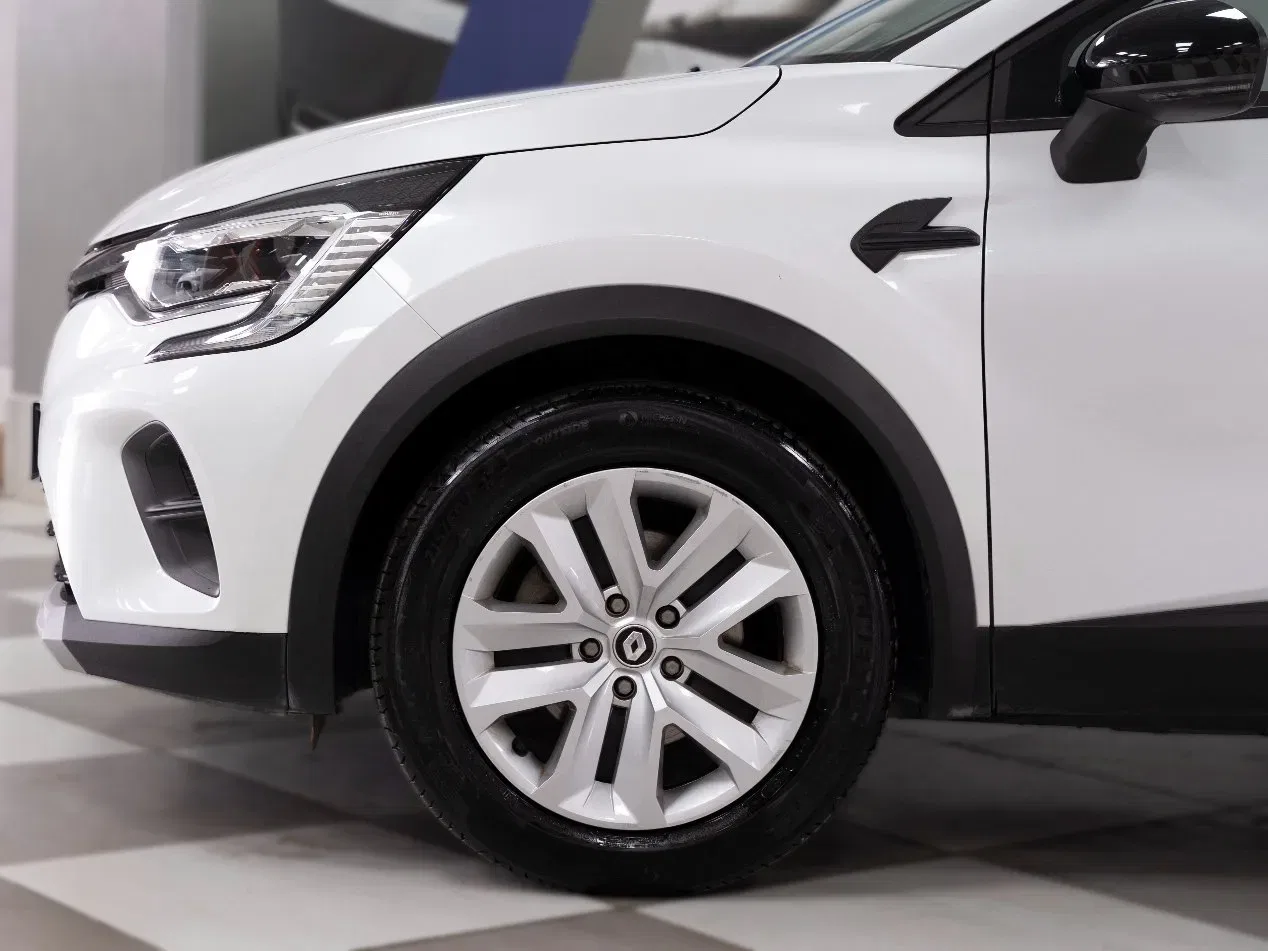 Renault Captur 1.6 E-Tech Full Hybrid Equilibre 145CV Auto foto 8