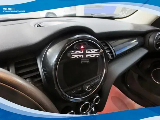 MINI Cooper 1.5 136cv 5 Porte Boost Seven AUT EU6B foto 5