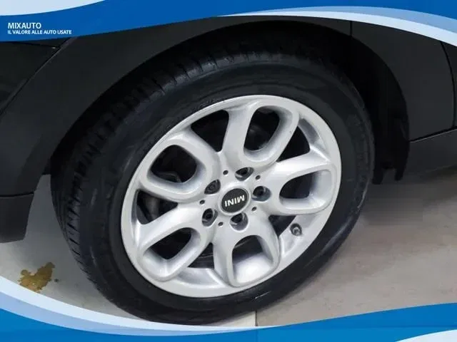 MINI Cooper 1.5 136cv 5 Porte Boost Seven AUT EU6B foto 14