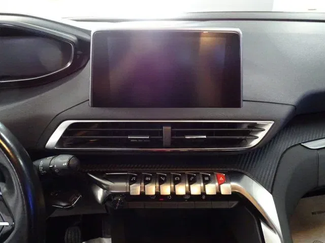 PEUGEOT 5008 1.5 BlueHDI 130cv Business EU6 foto 6