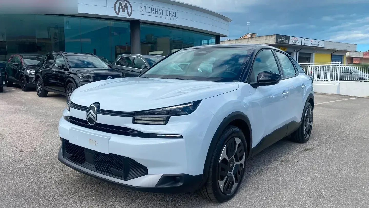 Citroen C4 Hybrid 145 e-DCS6 Plus