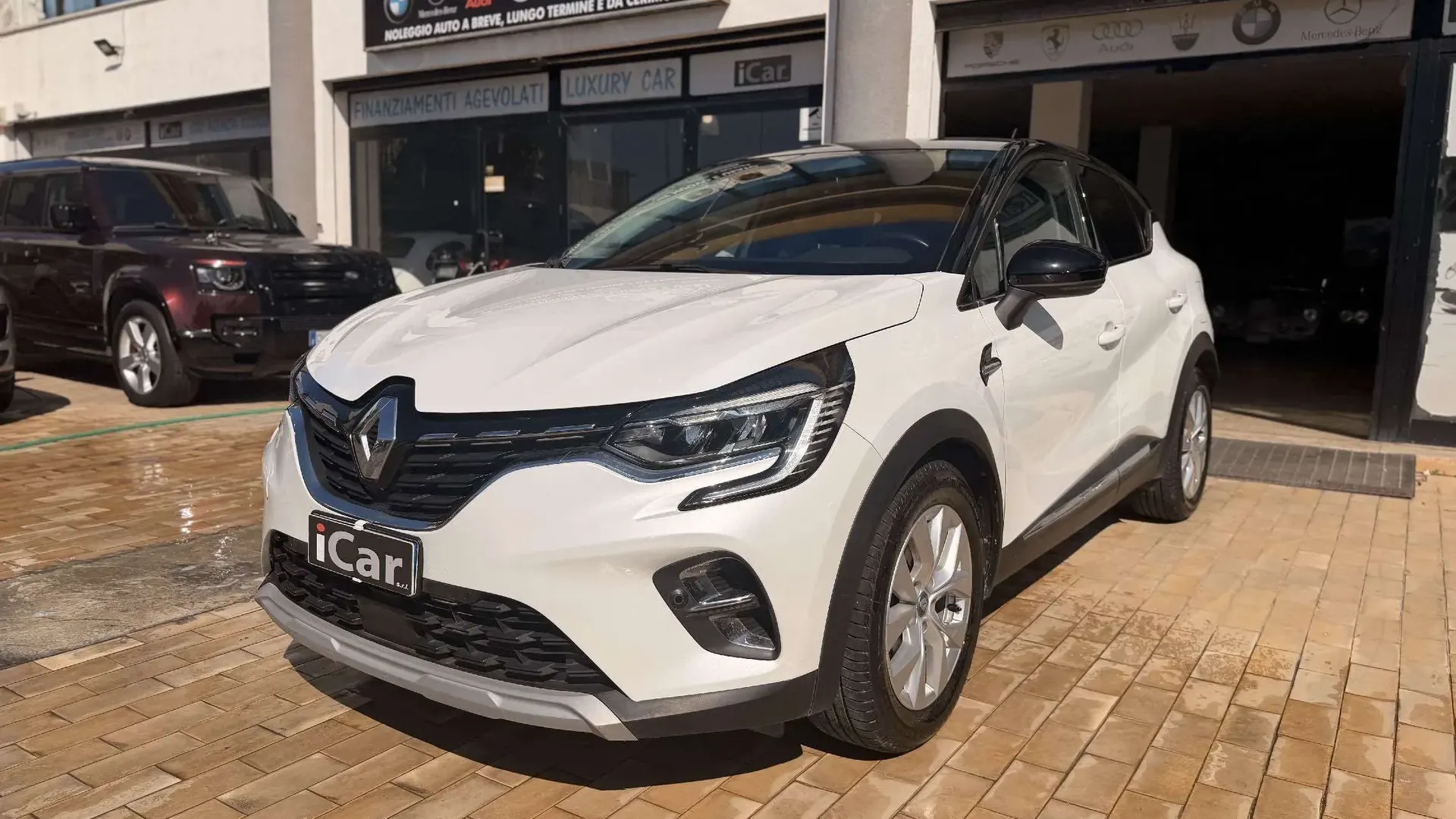 Renault Captur II 1.6 E-Tech phev Intens 160cv auto my21