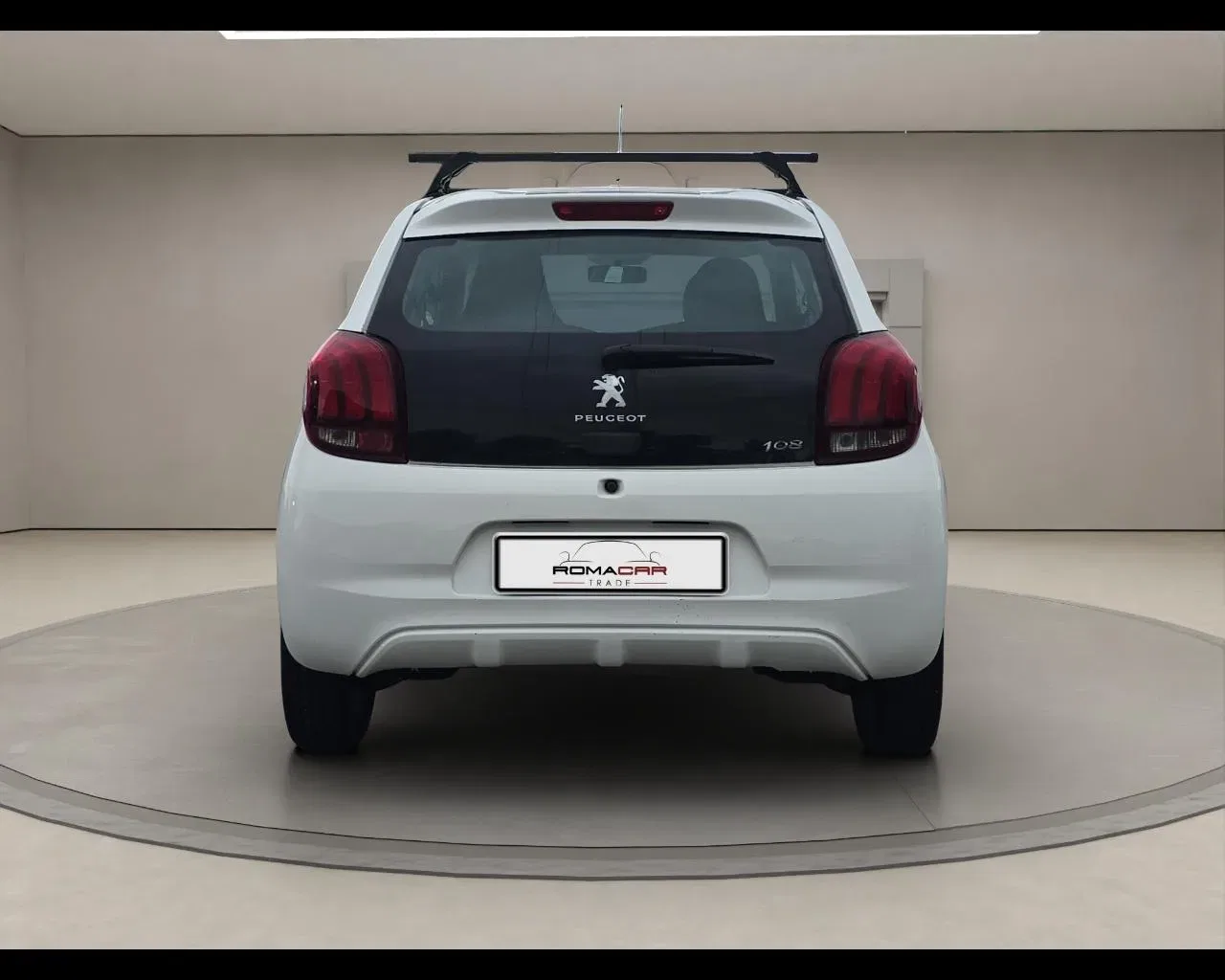 Peugeot 108 VTi 68 3 porte Allure foto 6