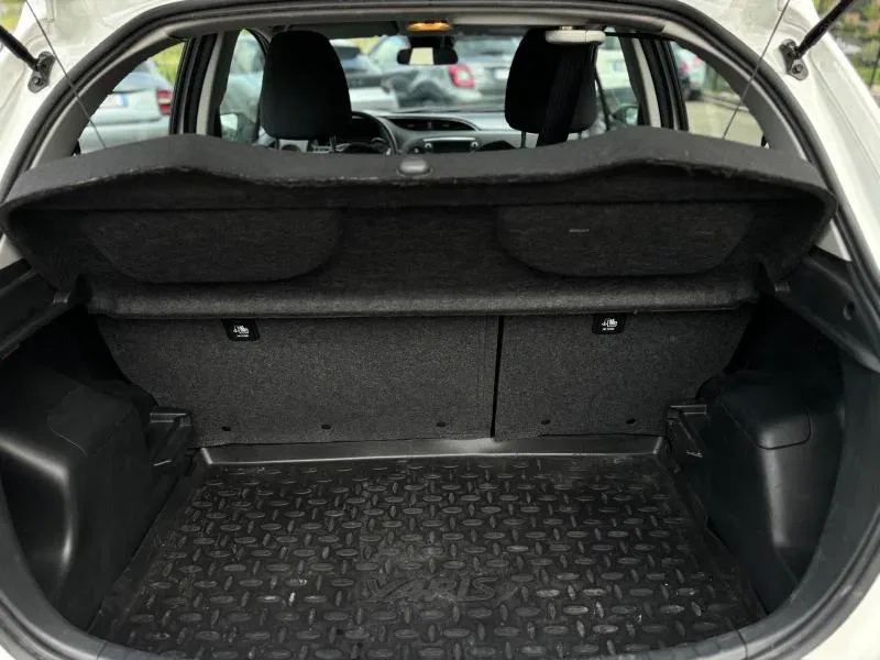 Toyota Yaris 5 Porte PROMO Yaris 5p 1.5h Business foto 6