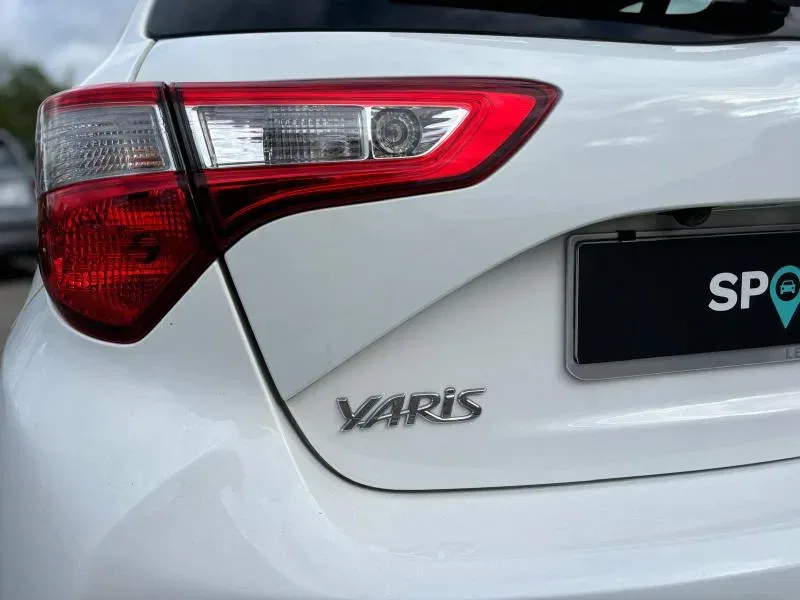 Toyota Yaris 5 Porte PROMO Yaris 5p 1.5h Business foto 29