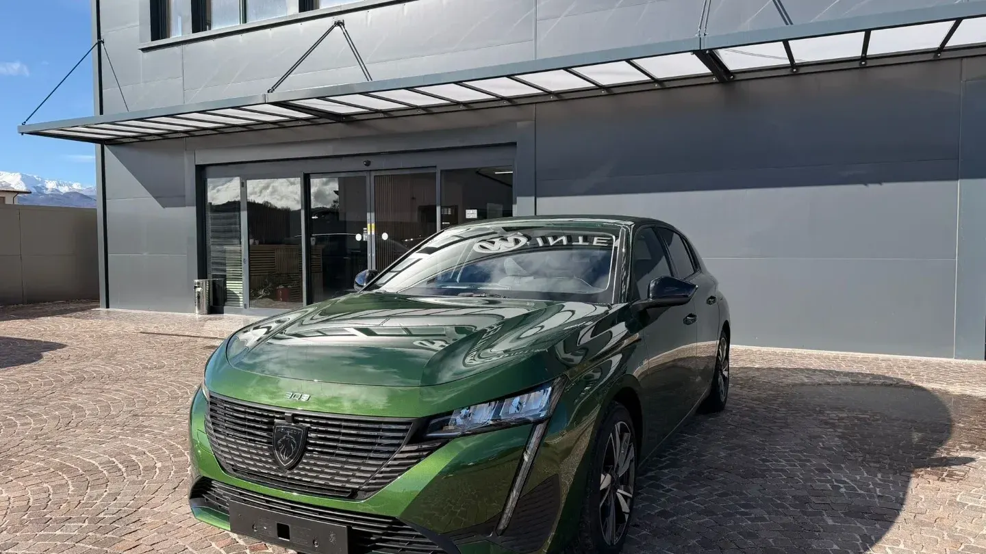Peugeot 308 Hybrid 180 e-EAT8 Allure