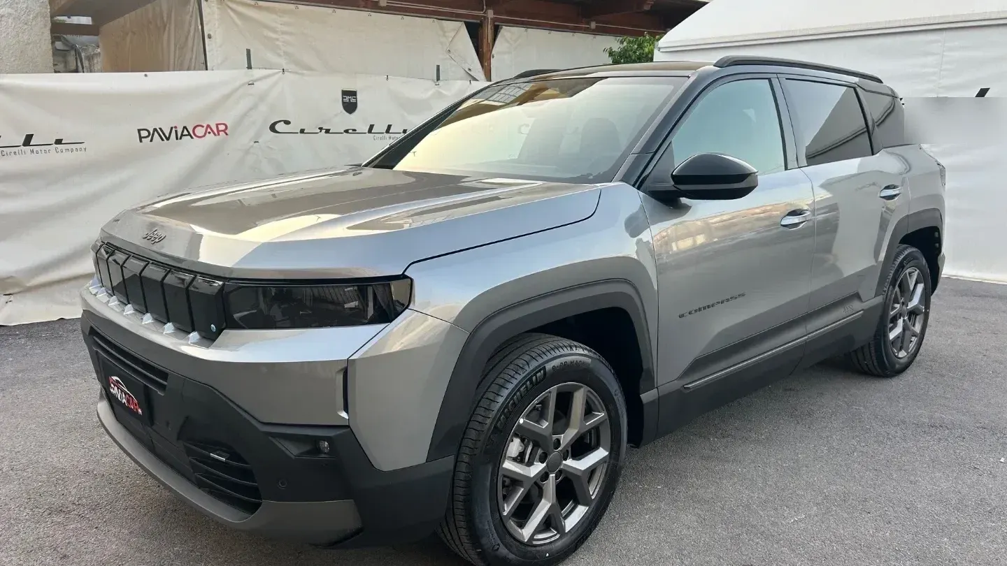 Jeep Compass 1.2 Turbo 48V Hybrid First Ed. KM/0