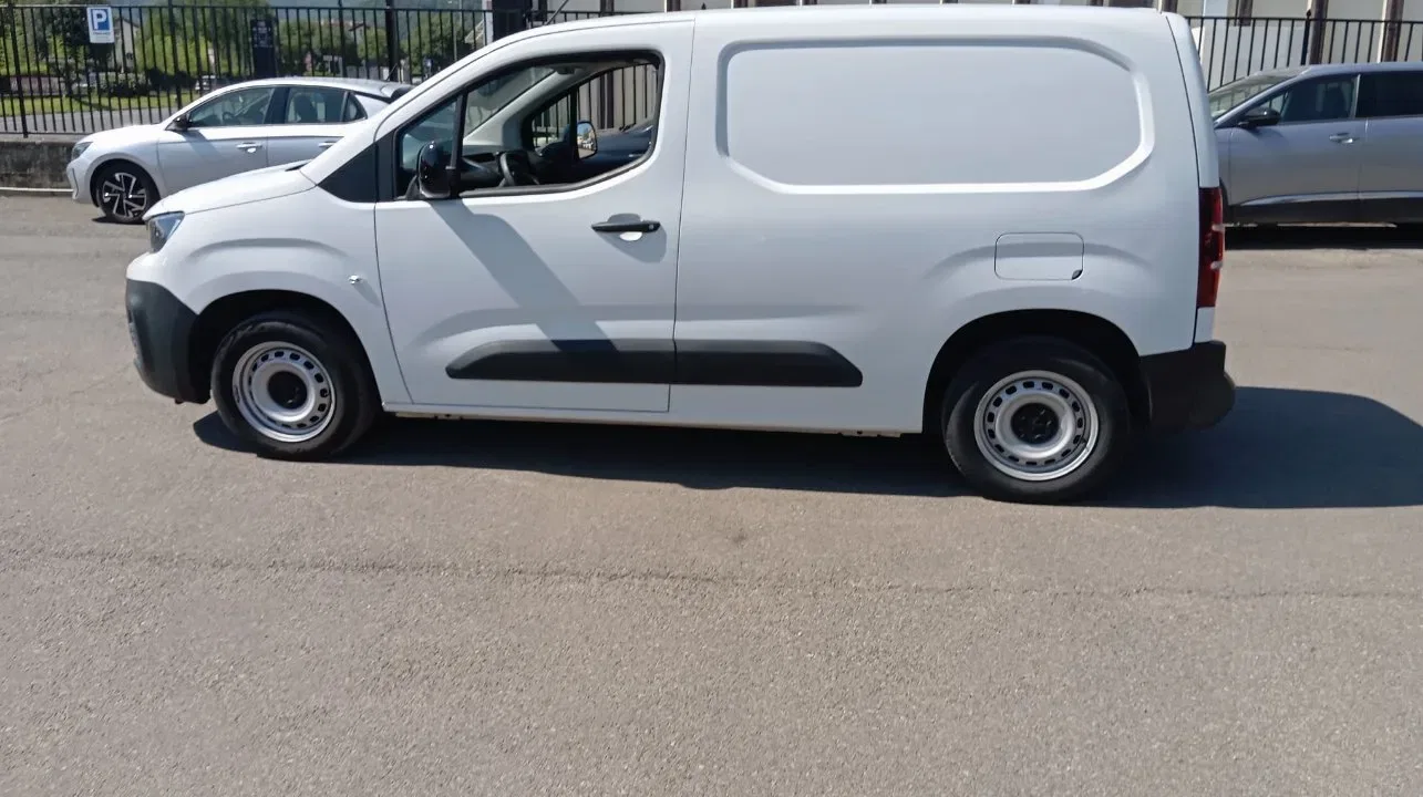 PEUGEOT Partner PROMO 1.5 bluehdi 100cv L1 Premium foto 5