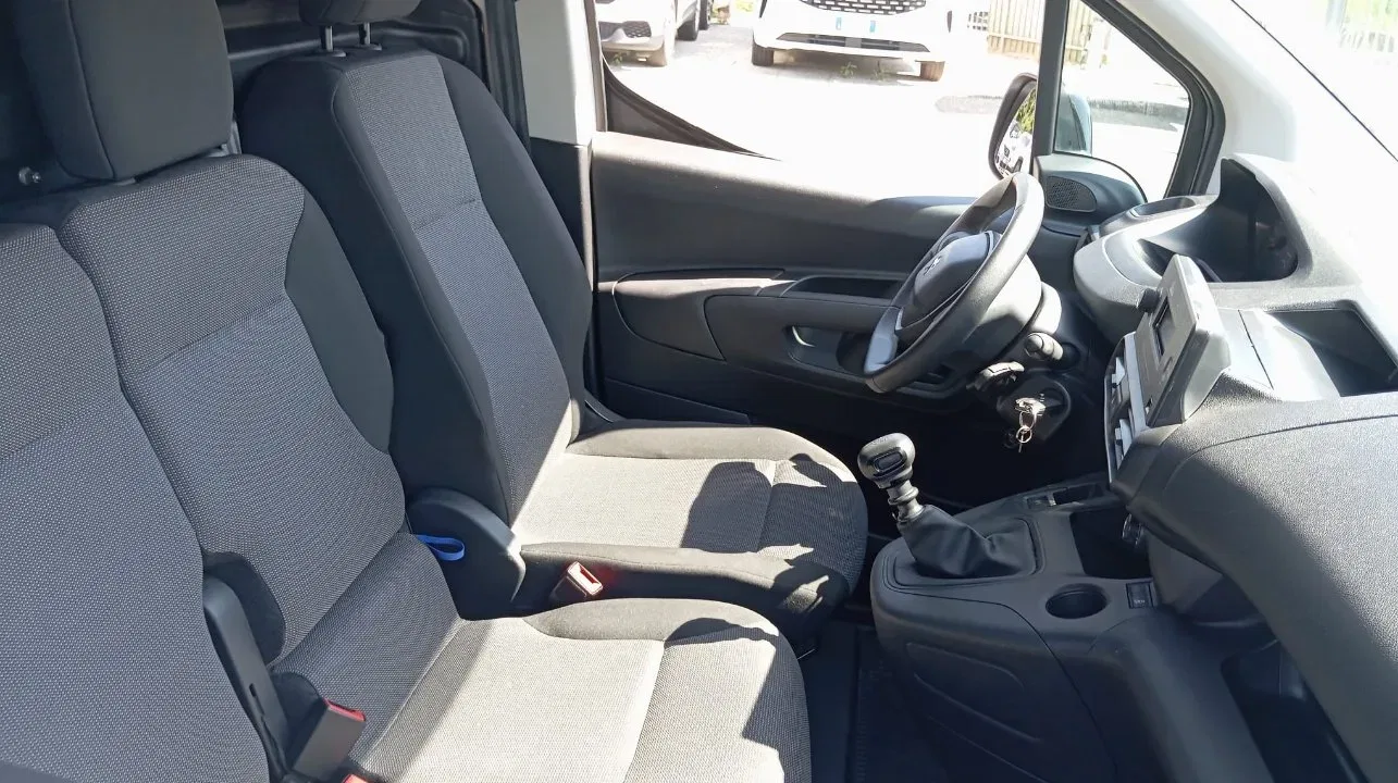 PEUGEOT Partner PROMO 1.5 bluehdi 100cv L1 Premium foto 9