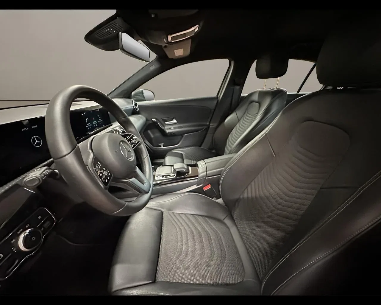 Mercedes-Benz A 180 d Automatic Business Extra foto 9