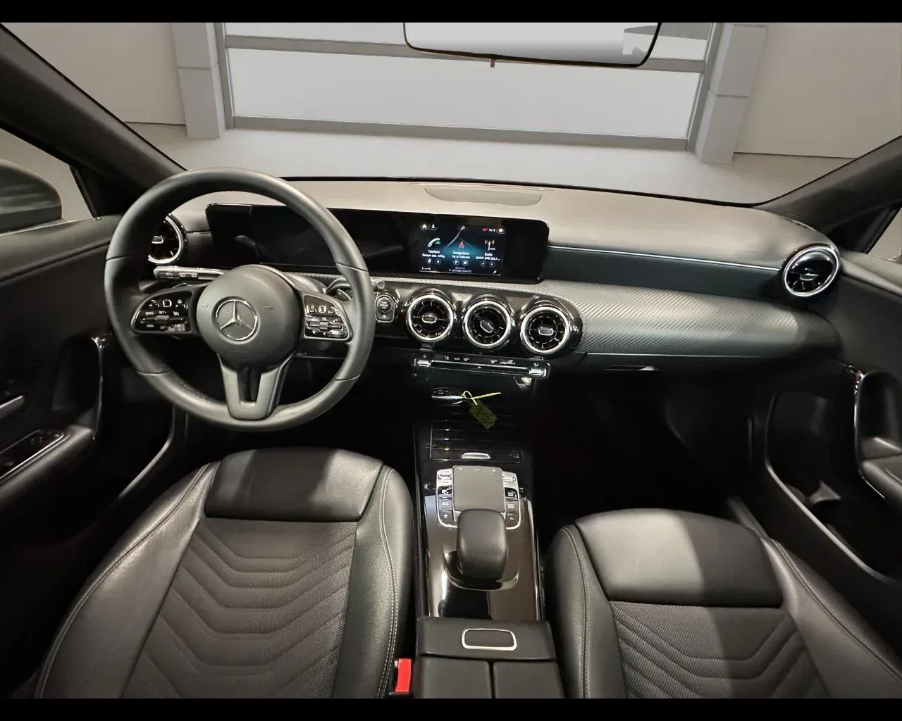 Mercedes-Benz A 180 d Automatic Business Extra foto 10