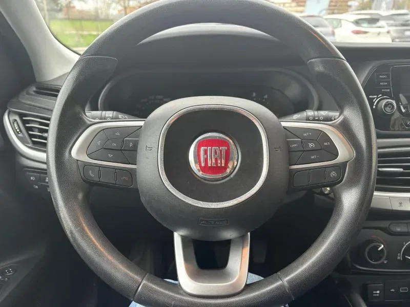 Fiat Tipo 5 Porte *PROMO*Tipo 5p 1.3 mjt Pop s&s 95cv my19 foto 9