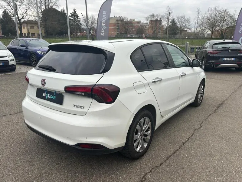 Fiat Tipo 5 Porte *PROMO*Tipo 5p 1.3 mjt Pop s&s 95cv my19 foto 17