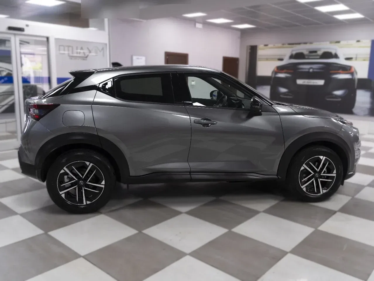 Nissan Juke 1.0 DIG-T N-Connecta 114CV DCT foto 6