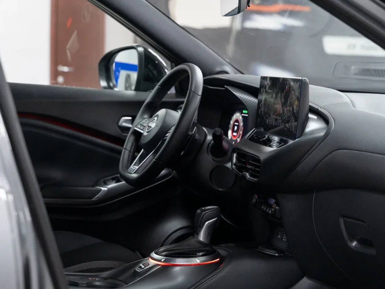 Nissan Juke 1.0 DIG-T N-Connecta 114CV DCT foto 17