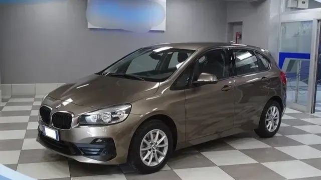 BMW 218 d Active Tourer Advantage AUT EU6