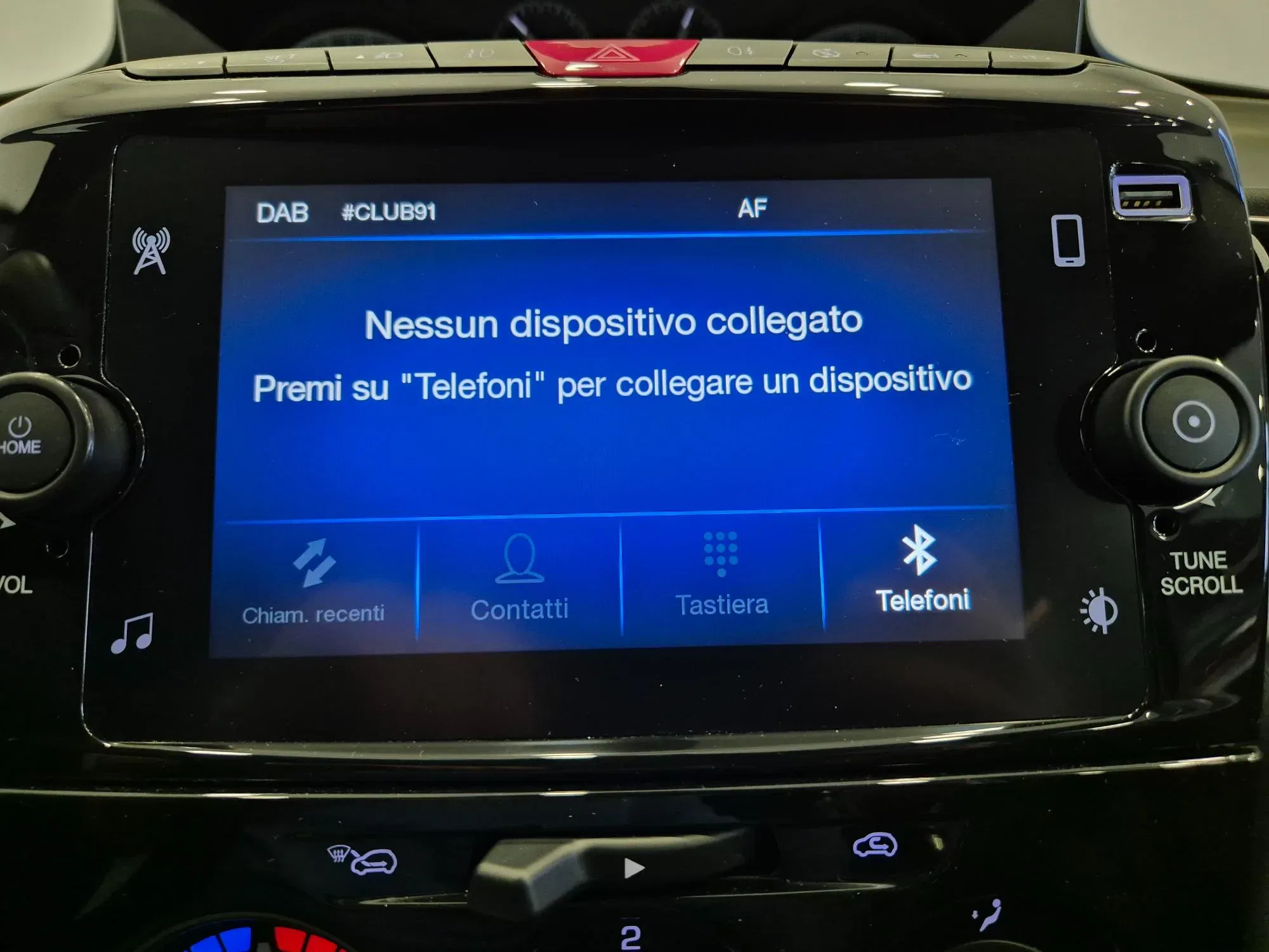 Lancia Ypsilon 1.0 hybrid Silver !! PREZZO REALE !! - NEOPATENTATI - Sens. Park. - Clima foto 23