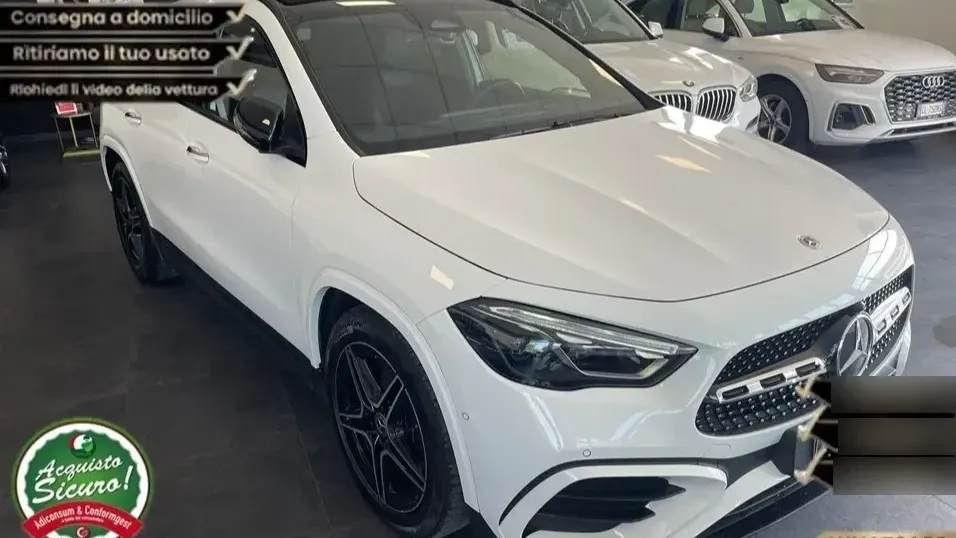 Mercedes-Benz GLA 200 d Automatic AMG Line Adv.Plus TETTO PANORAMICO