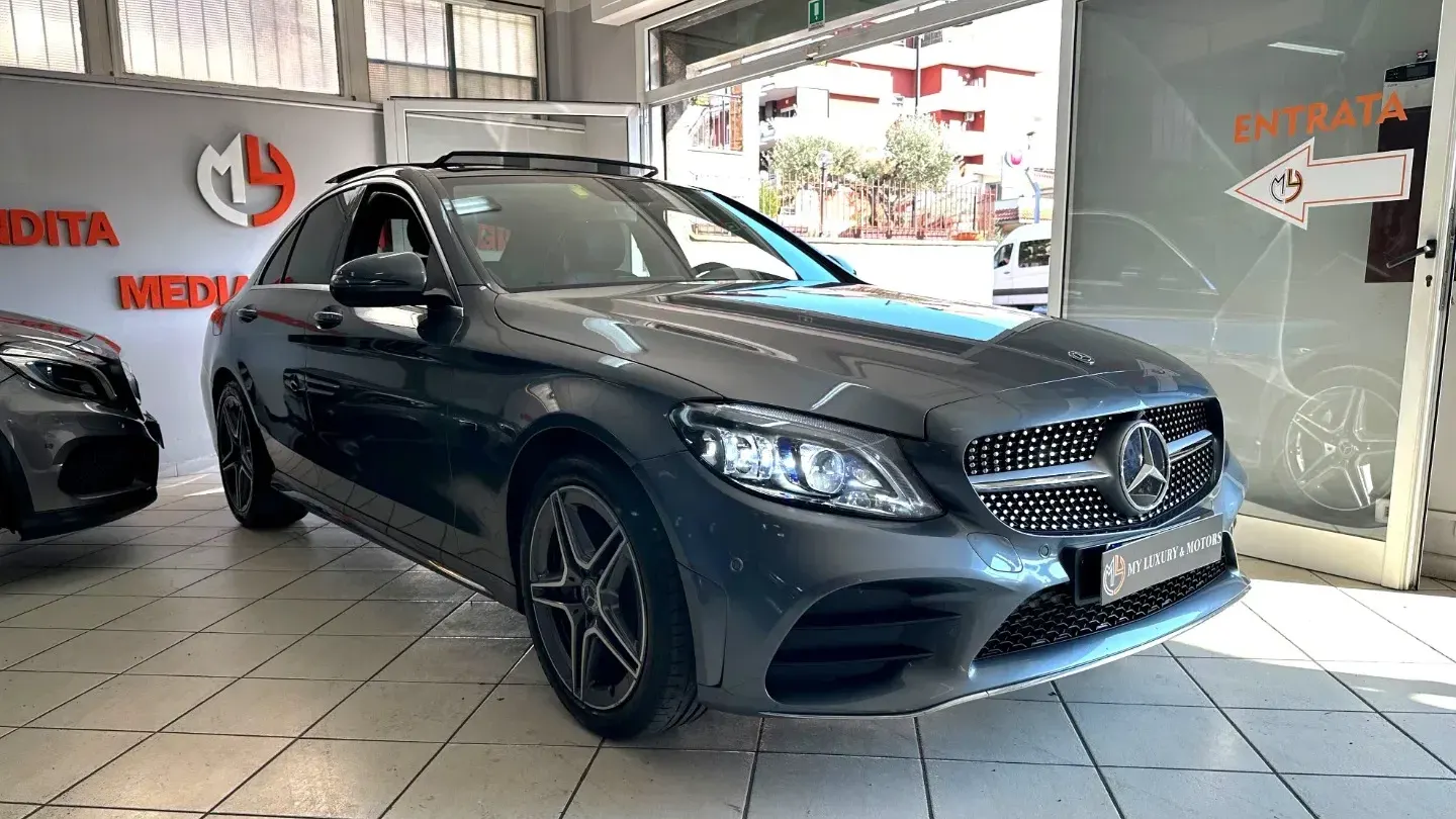 Mercedes-Benz C 300 BlueTEC Hybrid Automatic Premium AMG