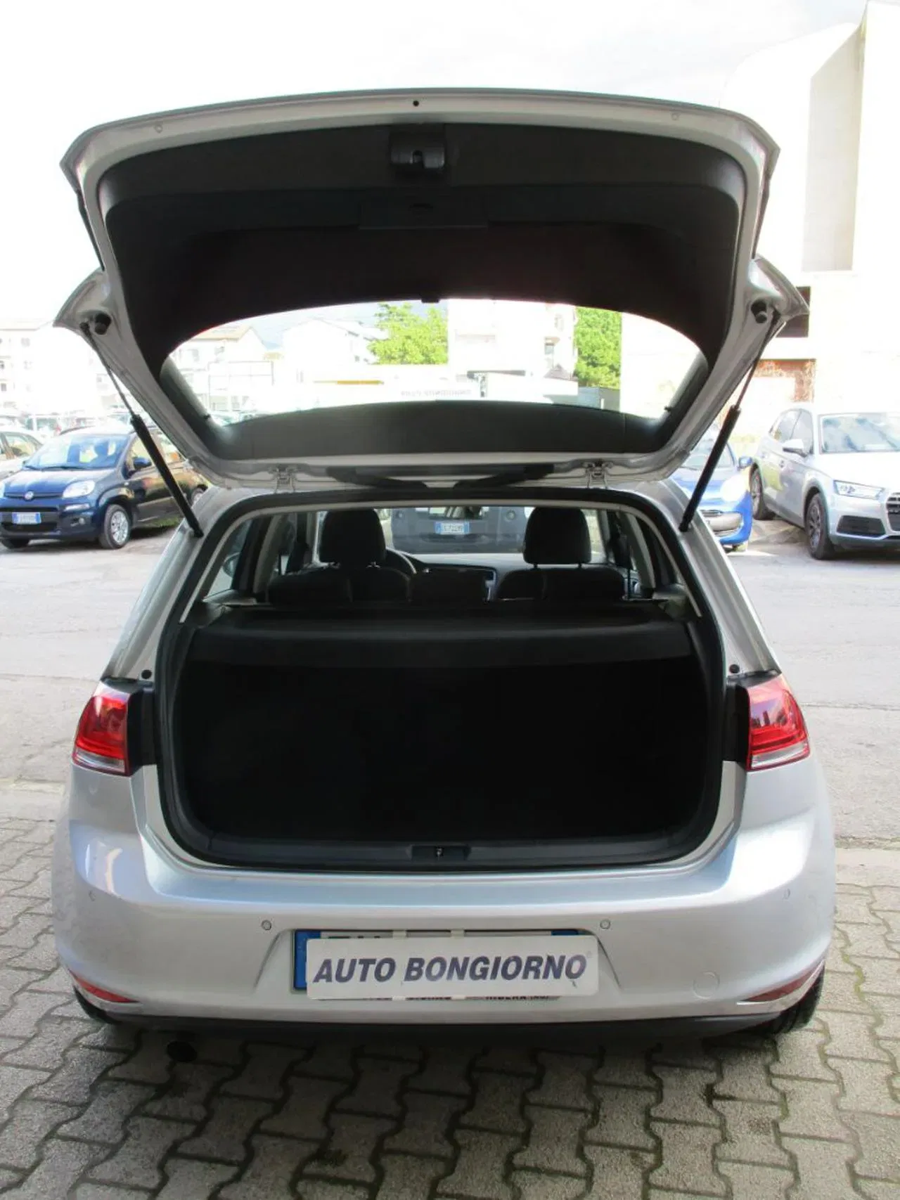 VOLKSWAGEN GOLF 1.6 TDI 110 CV DSG 5p. Executive BlueMotion Techno foto 7
