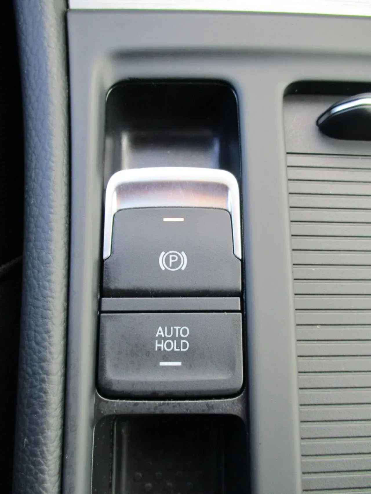 VOLKSWAGEN GOLF 1.6 TDI 110 CV DSG 5p. Executive BlueMotion Techno foto 19