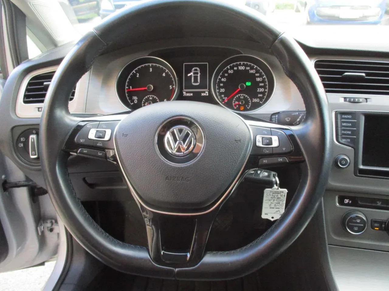 VOLKSWAGEN GOLF 1.6 TDI 110 CV DSG 5p. Executive BlueMotion Techno foto 13