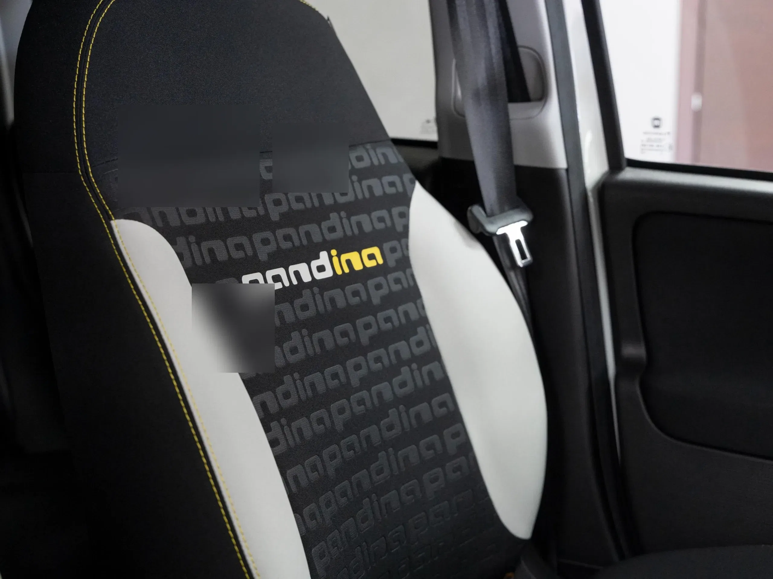 Fiat Panda Pandina Cross 1.0 Firefly Hybrid S&S 70CV foto 16