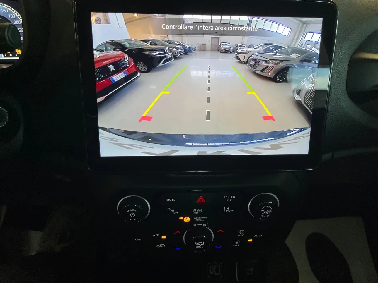 Jeep Renegade 1.5 turbo t4 mhev Summit 2wd dct NAZIONALE foto 23