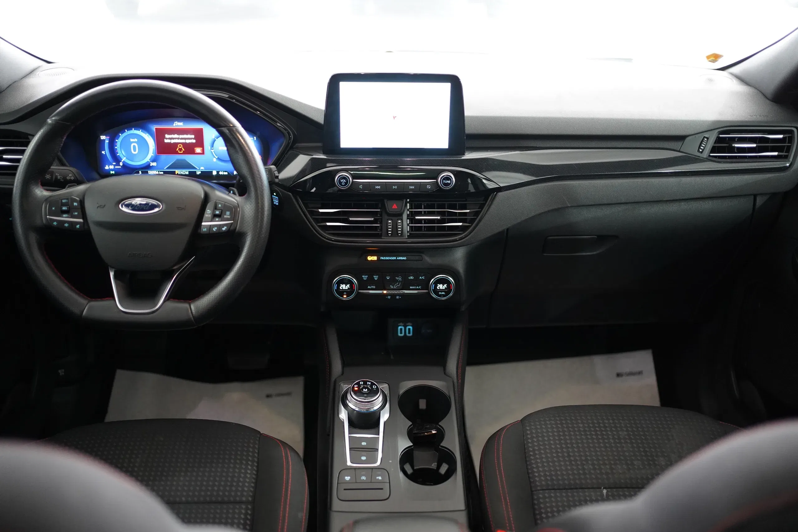 Ford Kuga 1.5 EcoBlue 120 CV aut. 2WD ST-Line X + Tetto apribile foto 5