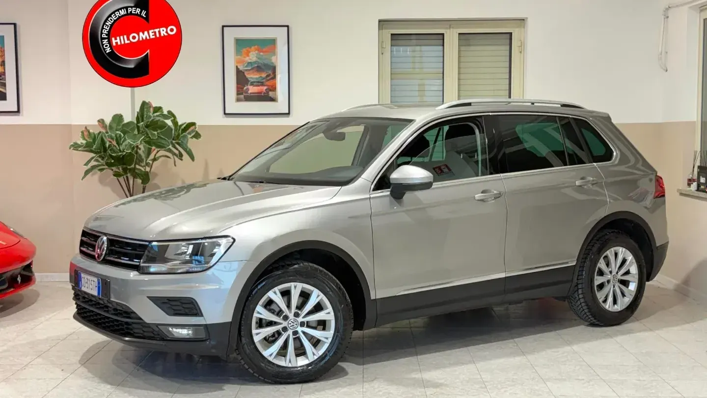 Volkswagen Tiguan 2.0 TDI DSG Business BMT