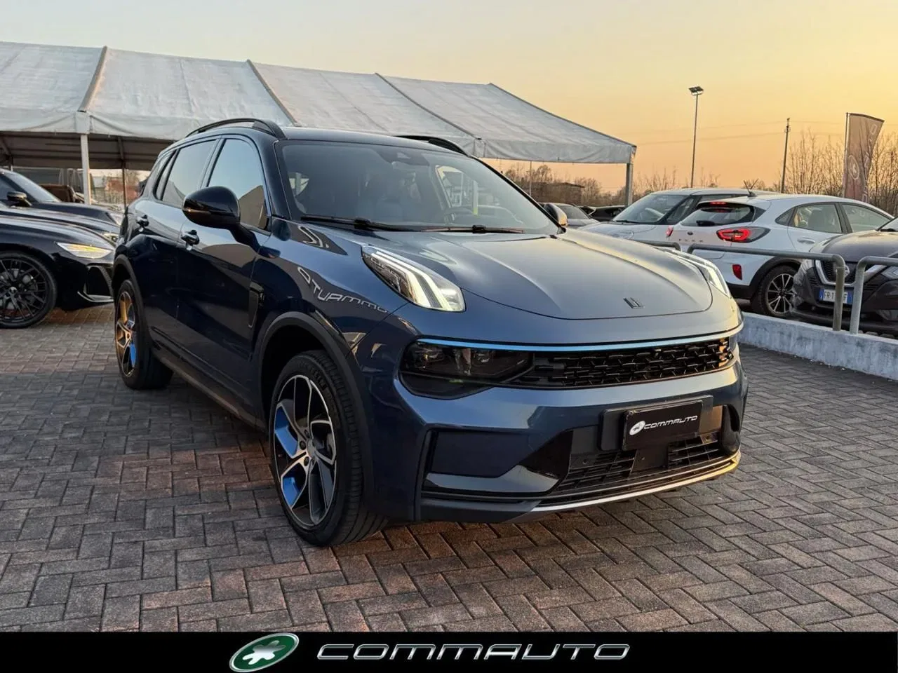 Lynk & Co 01 PHEV foto 3