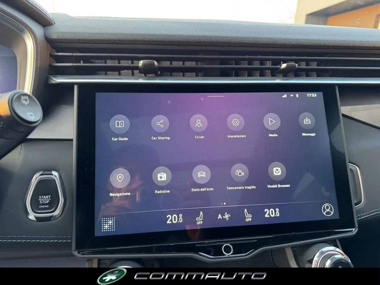 Lynk & Co 01 PHEV foto 18