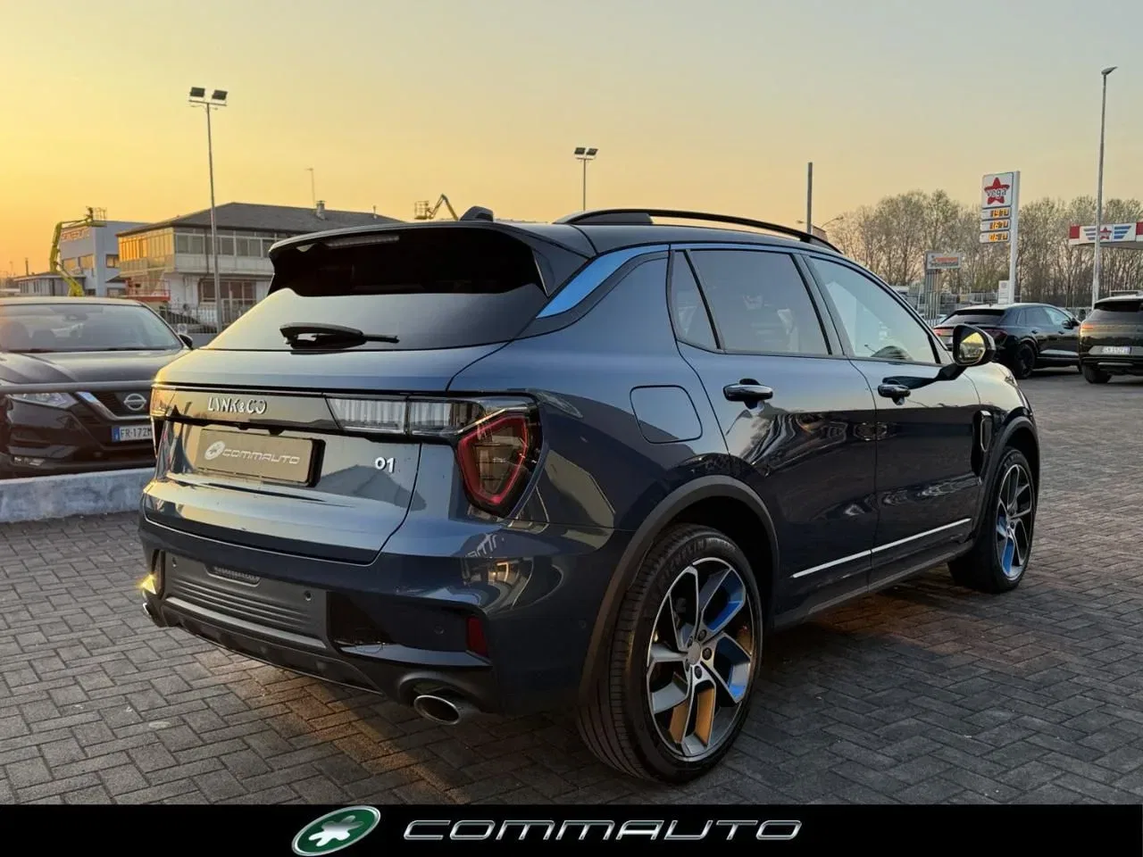 Lynk & Co 01 PHEV foto 4