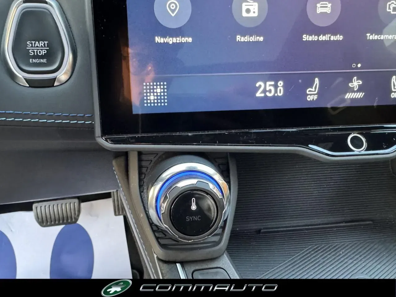 Lynk & Co 01 PHEV foto 21