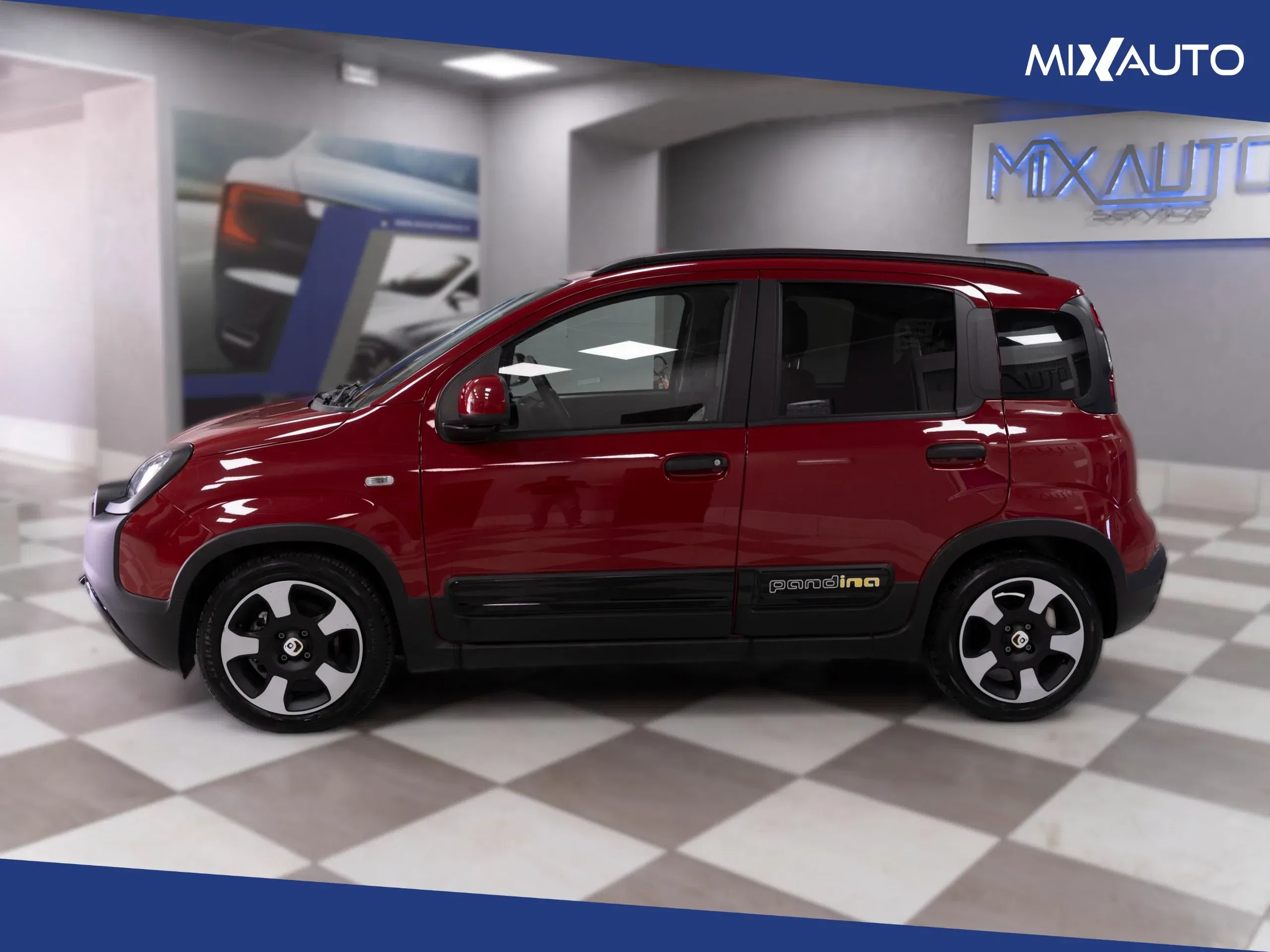Fiat Panda Pandina Cross 1.0 Firefly Hybrid S&S 70CV foto 3