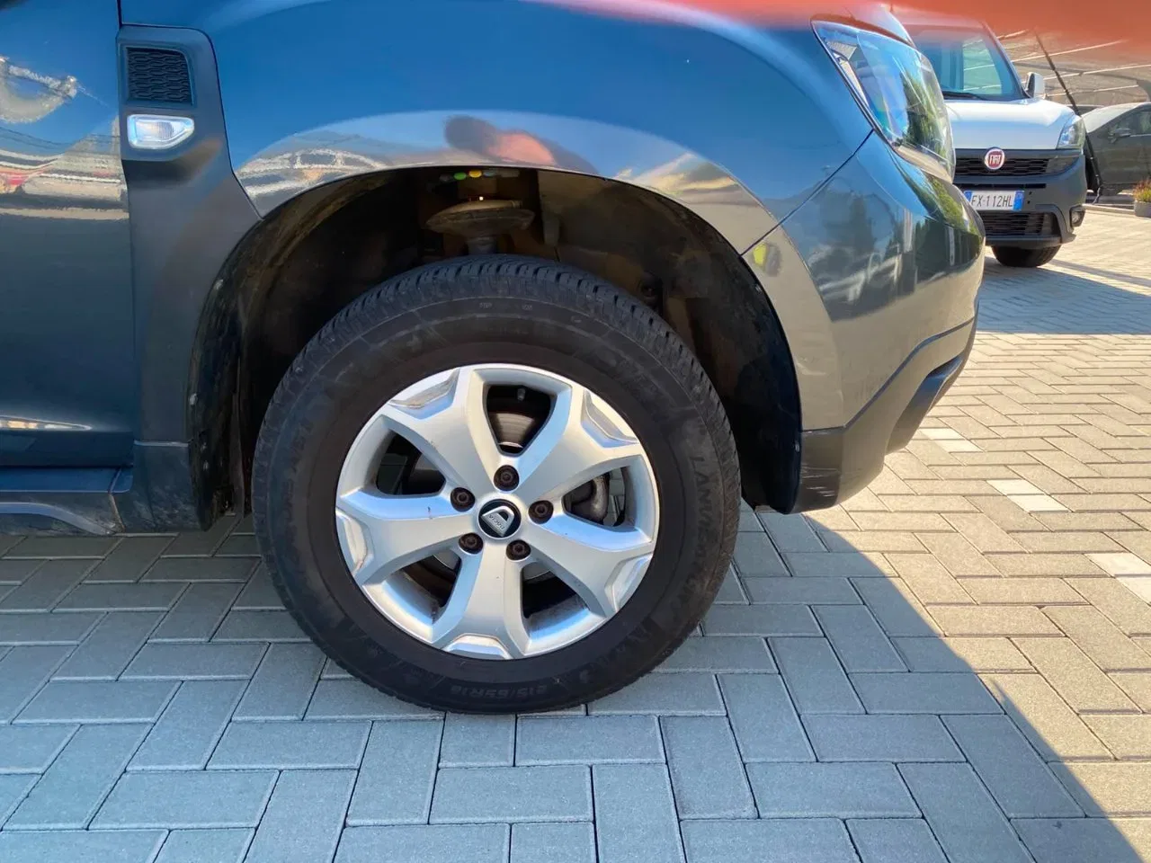 Dacia Duster 1.6 sce Comfort 4x2 s&s 115cv foto 19