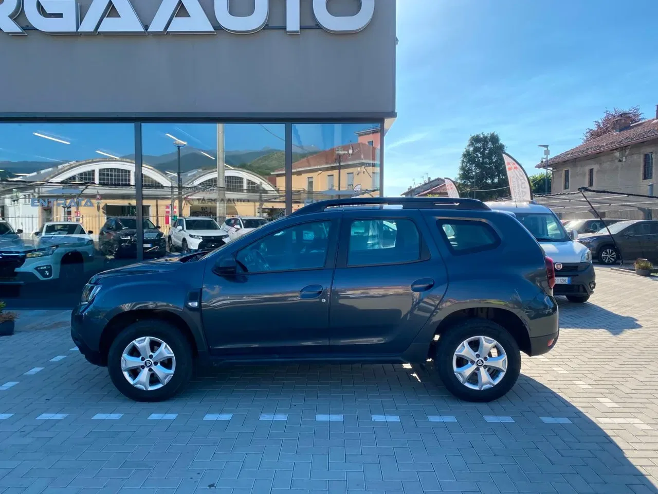 Dacia Duster 1.6 sce Comfort 4x2 s&s 115cv foto 20