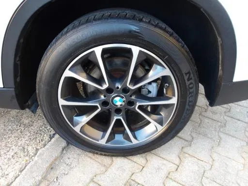 BMW X5 xdrive25d 231cv auto foto 10