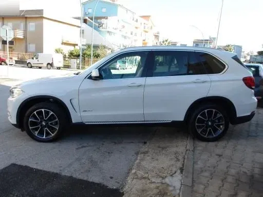BMW X5 xdrive25d 231cv auto foto 6