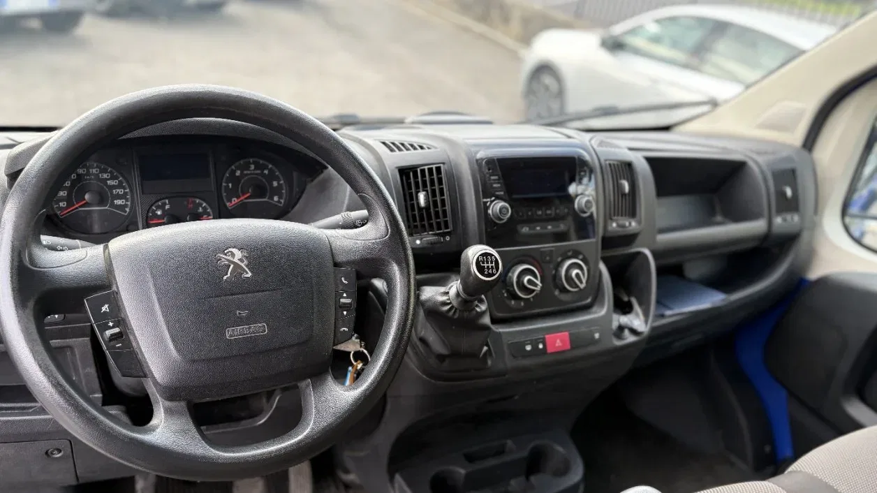 PEUGEOT Boxer 330 2.2 bluehdi 140cv S&S L2H2 PM-TM foto 8