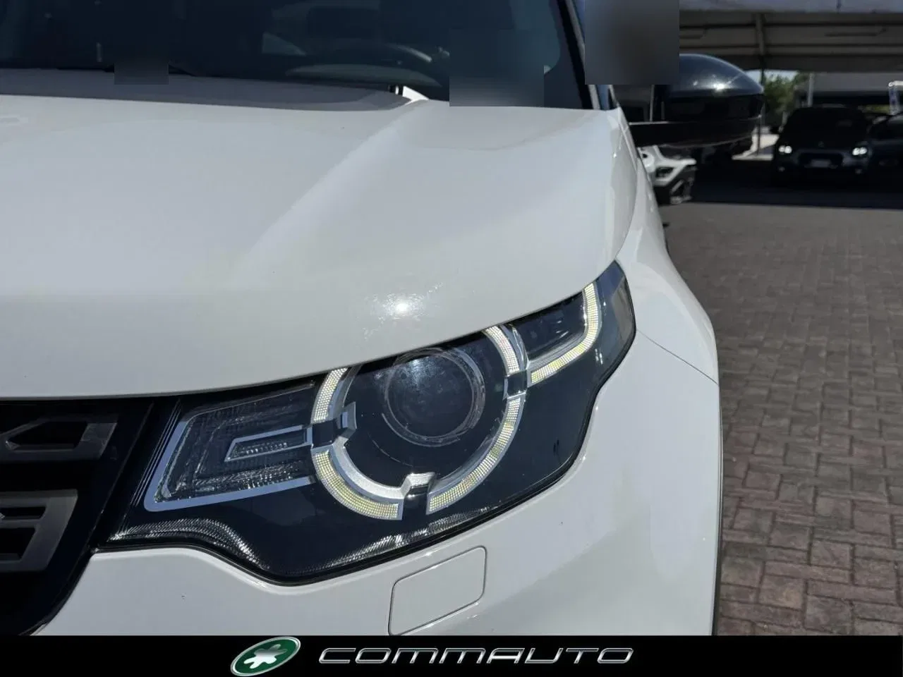 Land Rover Discovery Sport 2.0 TD4 150 CV SE foto 9