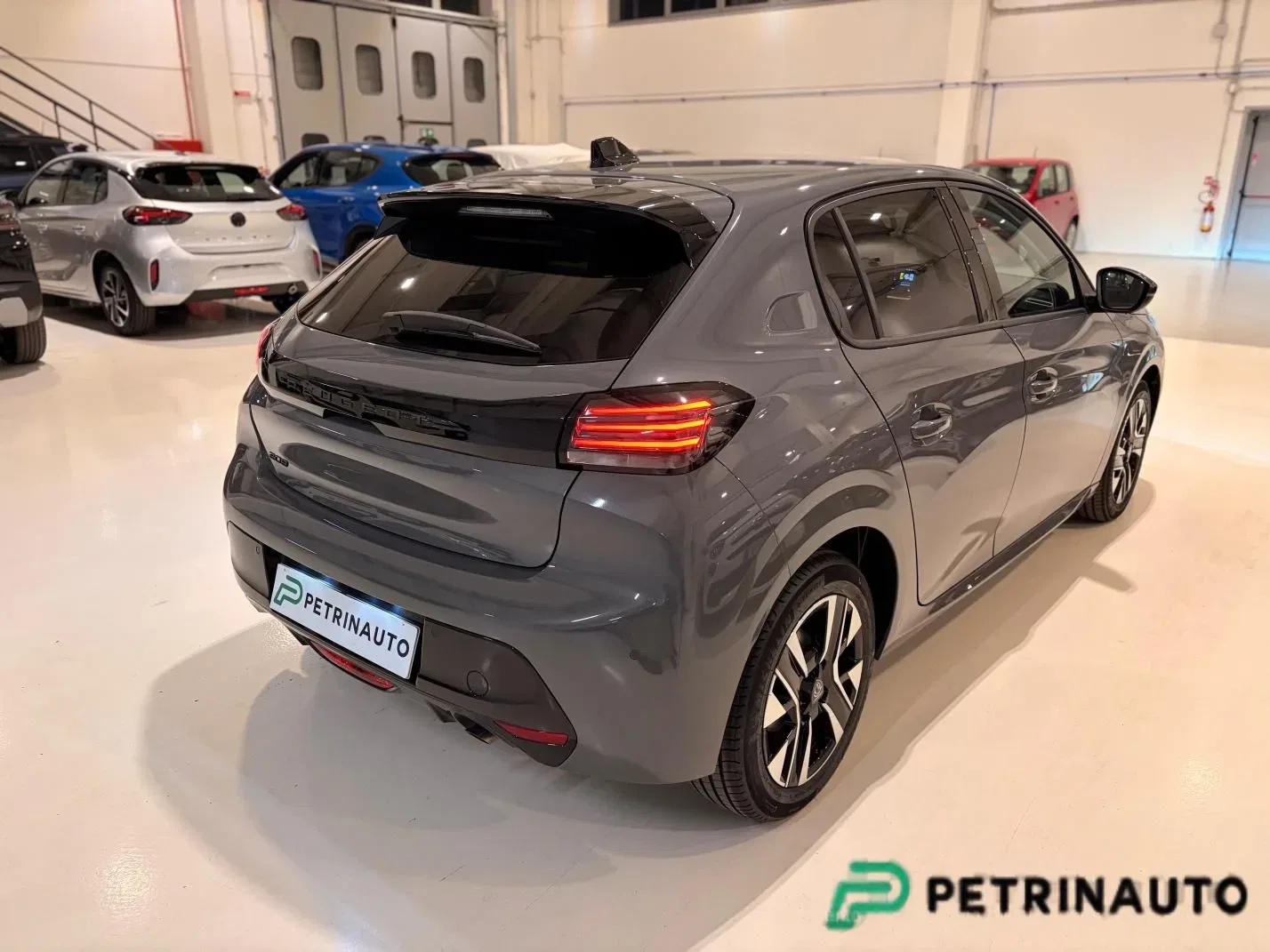 Peugeot 208 1.2 Allure s&s 100cv KM0 foto 6