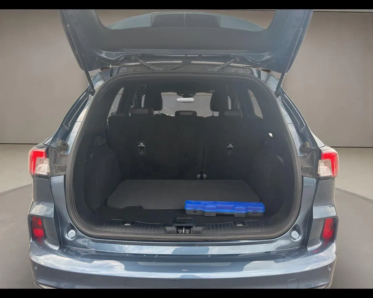 Ford Kuga 1.5 EcoBlue 120 CV aut. 2WD ST-Line foto 13