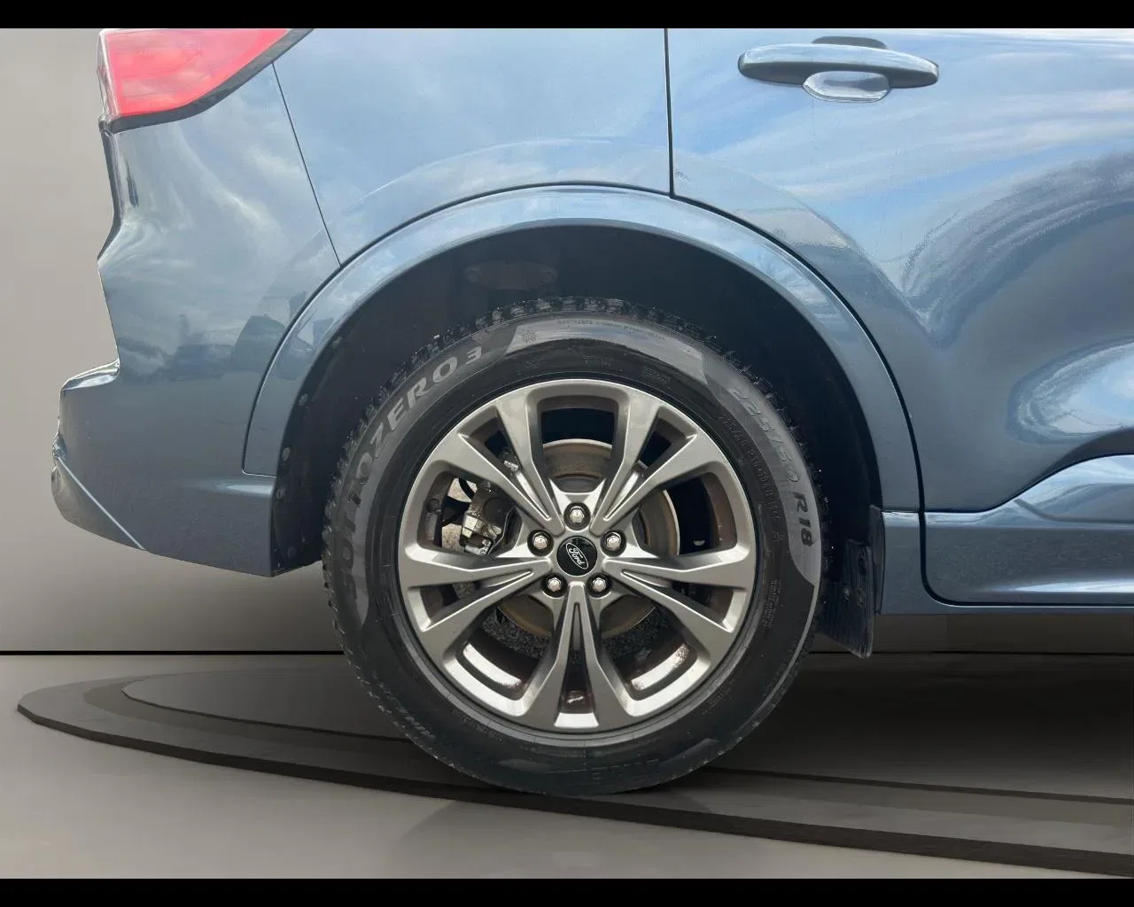 Ford Kuga 1.5 EcoBlue 120 CV aut. 2WD ST-Line foto 15