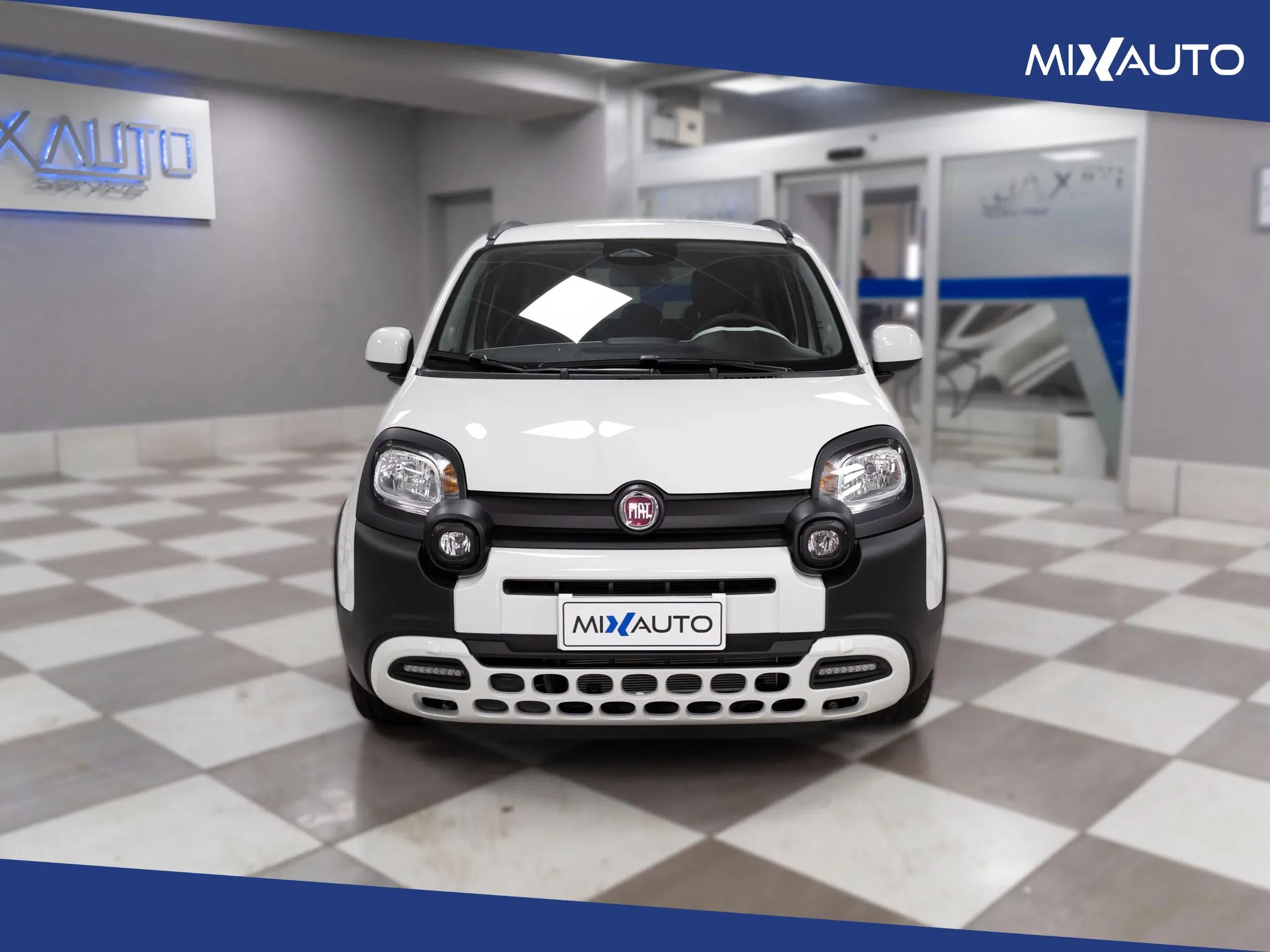 Fiat Panda Pandina Cross 1.0 Firefly Hybrid S&S 70CV foto 2